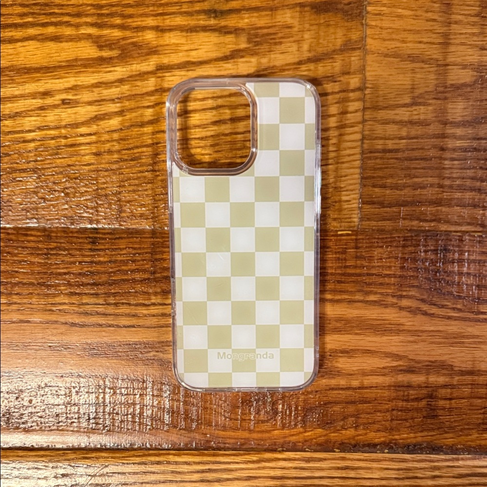 Agenda Checkered Phone Case - Cream and Light Green